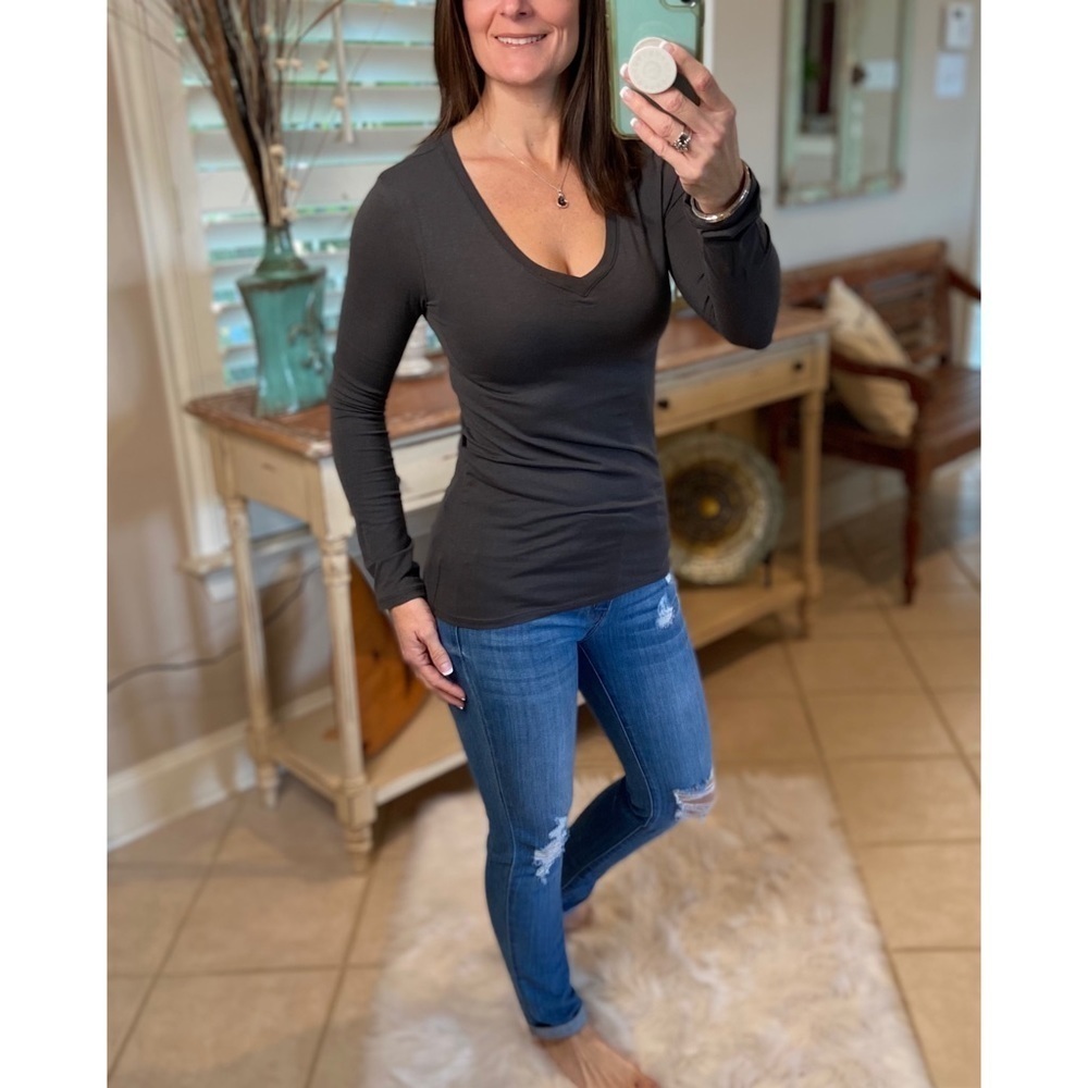 Slimming V-Neck Long Sleeve Basic Top Gray 0321